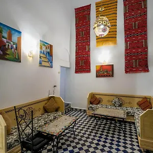 Dar Karam Pensión