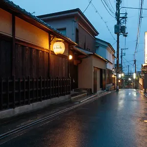 Gion Q-beh Japon