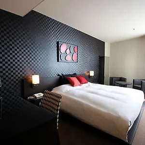Hotel Strix
